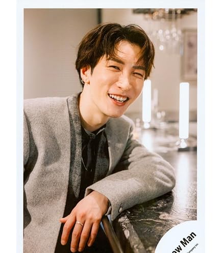 Man 渡辺翔太　写真　86枚セット Amazon.co.jp: Snow Man 公式 生 写真（渡辺翔太）SM03127 : ホビー